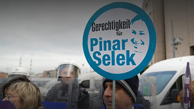 Pancarte en allemand : Jutisce pour Pinar Selek